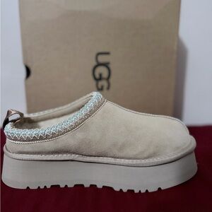 UGG Women's Cream Platform Mules
